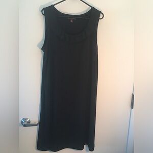 🌺Classic, Never Worn, Dana Buchman, Sleeveless, Black Dress in size X-large